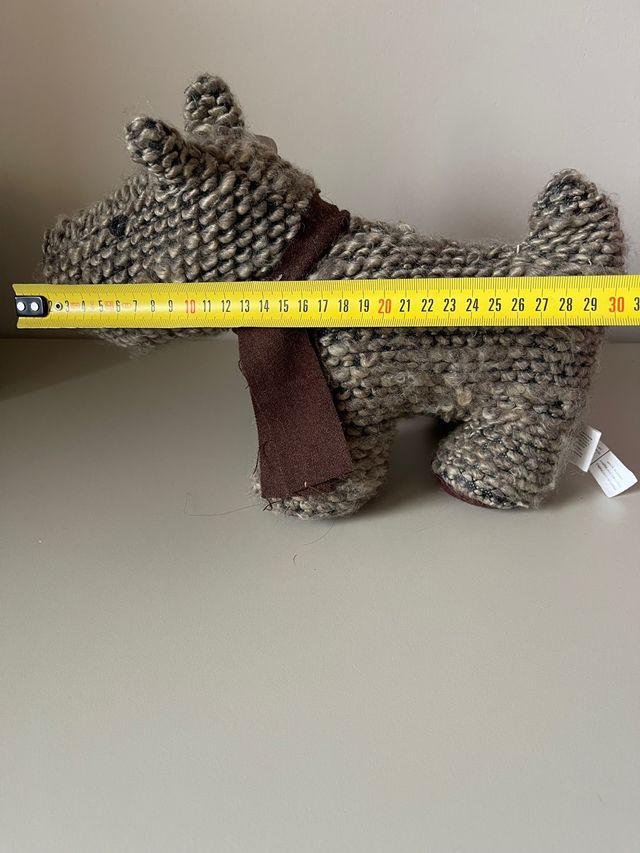 Tope puerta. Pesa 670 gramos.