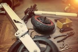 Reparación patinete eléctrico