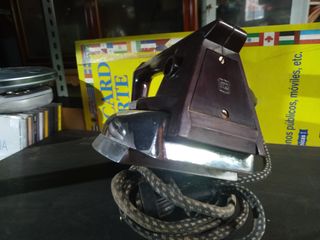 Plancha ropa vintage