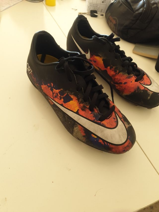 Nike - CR 7 - zapatos fútbol - 36.5