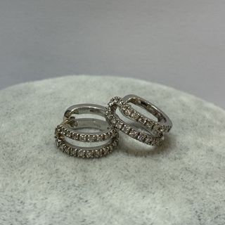 Pendientes aro de oro y brillantes