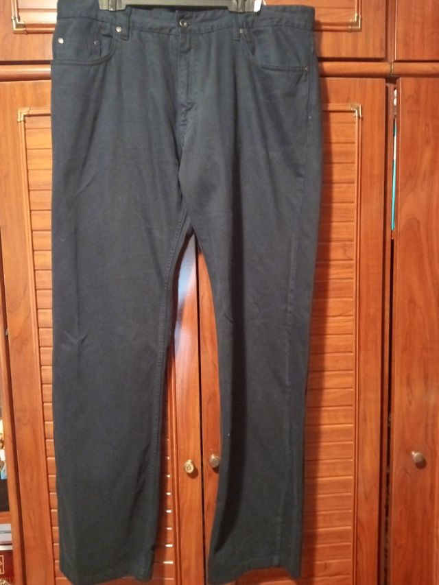 PANTALÓN DE CHICO ZARA TALLA 46