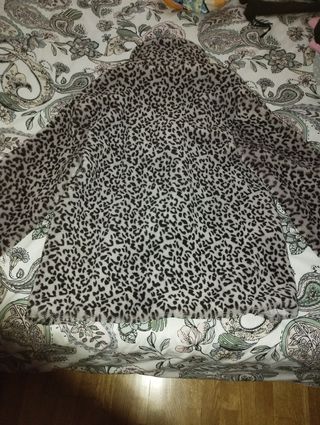 Abrigo animal print