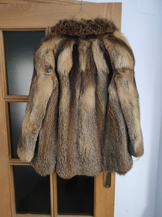 Chaquetón de piel de zorro rojo