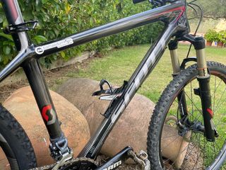 Bicicleta Scott Scale 35 carbono 