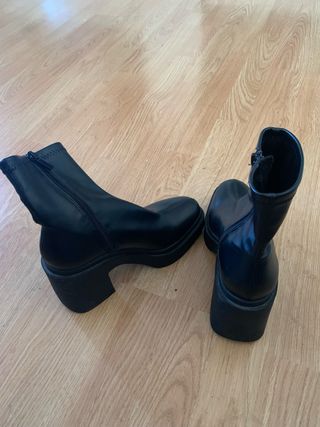 Botines negros
