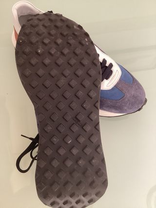 Zapatillas azules CALCE 1959.