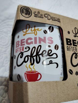 NUEVAS Tazas personalizadas + Bombones surtidos
