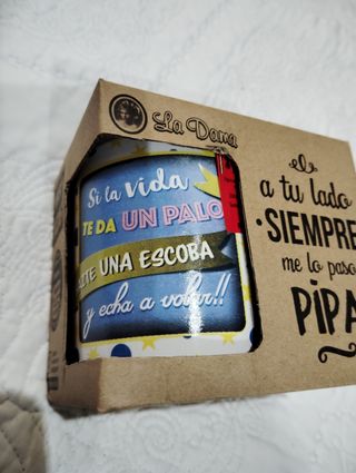 NUEVAS Tazas personalizadas + Bombones surtidos