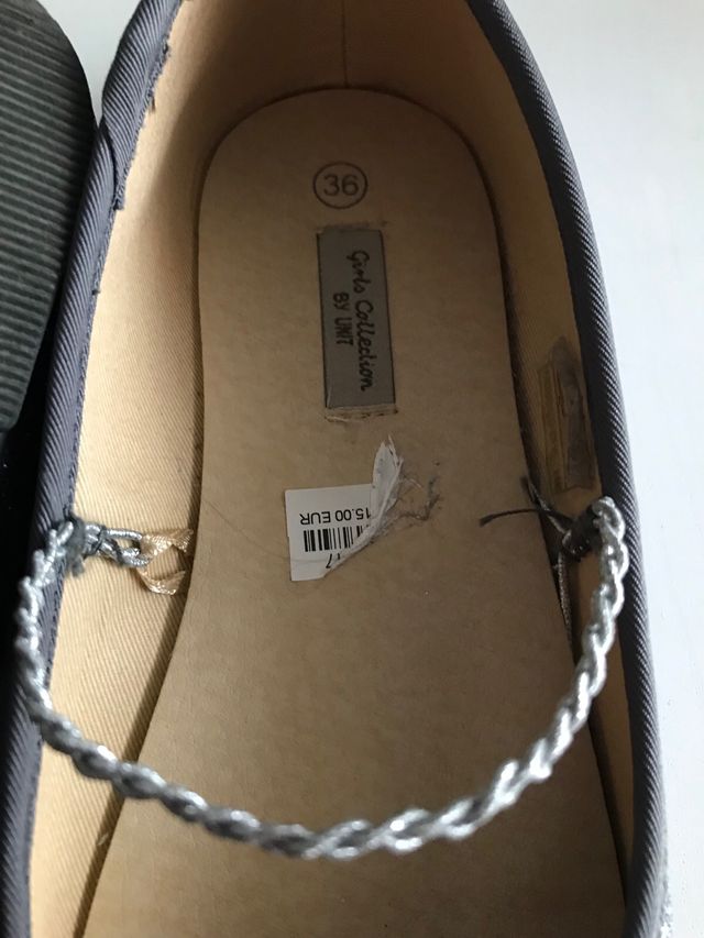 Zapatos plateados niña