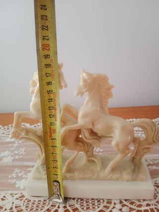 Figura de caballos 