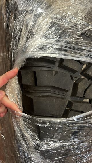 Neumatico bf goodrich km3 33x12.5x17 sin llanta