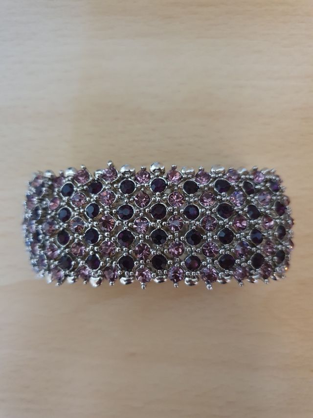 Bracciale con pietre rosa e viola
