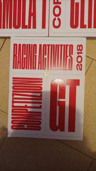 Ferrari Racing Activities 2018 (3 Volumi In Cofane