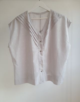 Camisa gris perla
