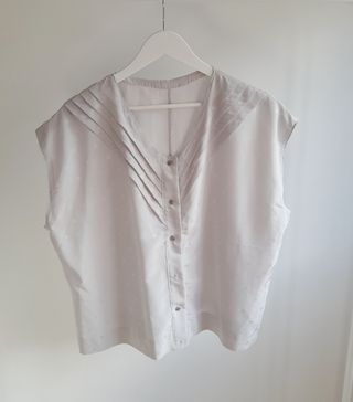 Camisa gris perla