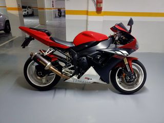 Yamaha yzf R1 2003