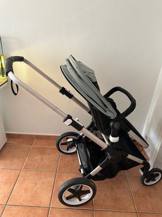 Carro bebé Bugaboo Fox2 con accesorios