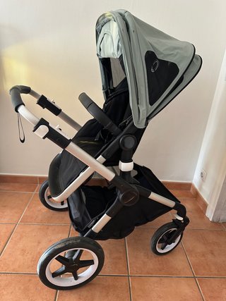 Carro bebé Bugaboo Fox2 con accesorios