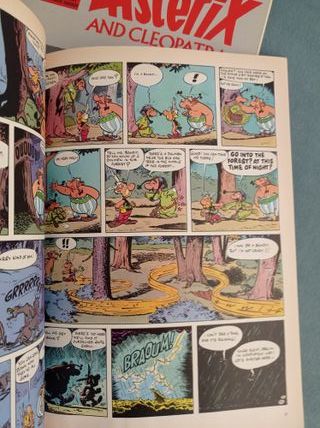 3 libros en inglés de Asterix ediciones del Prado