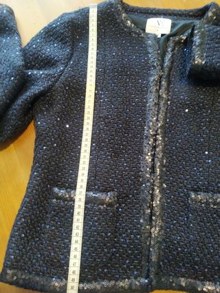 Chaqueta Corte Chanel con Etiqueta. Nueva