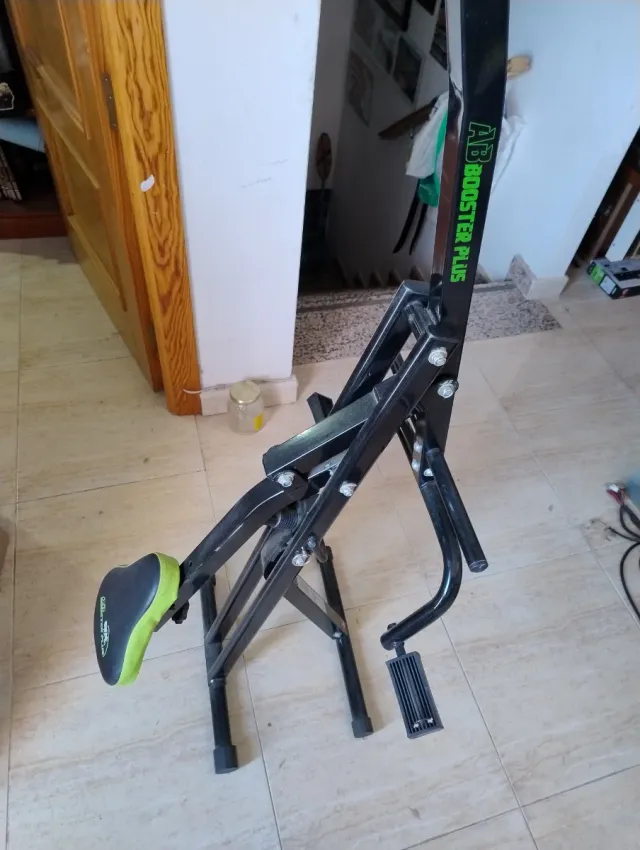 Maquina de ejercicios booster plus