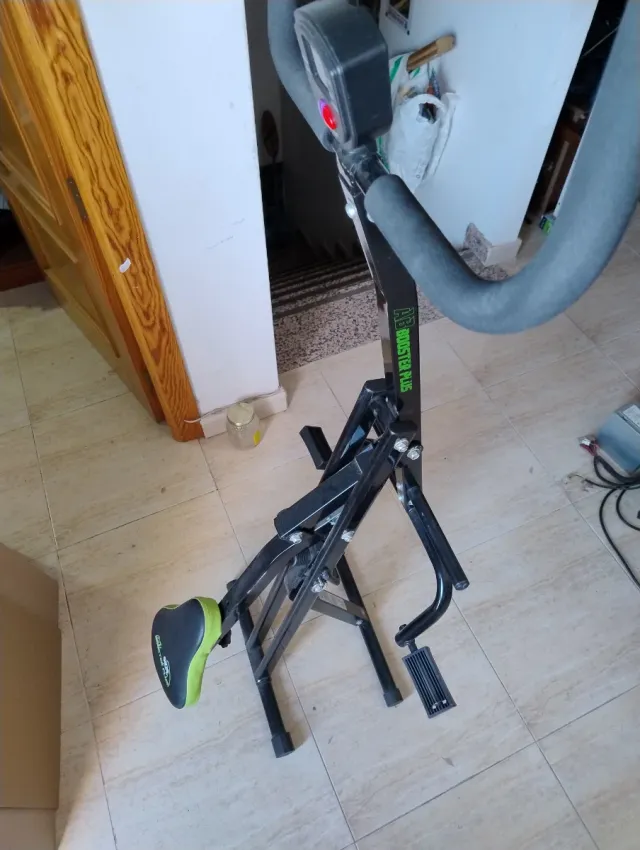 Maquina de ejercicios booster plus