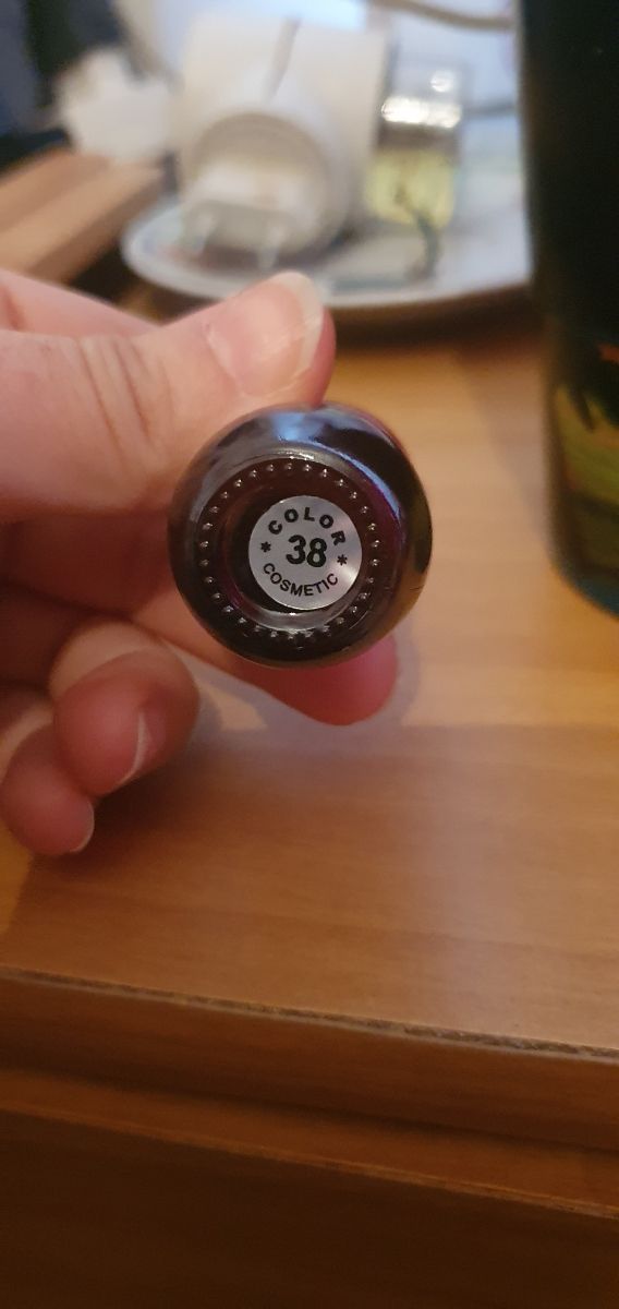 Smalto bambolina rosso borgogna