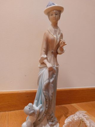 Figura antigua porcelana