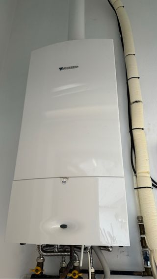 Caldera de condensacion a gas JUNKERS 20 kW