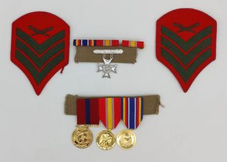 Uniforme USMC - Chaqueta con pantalón y accesorios