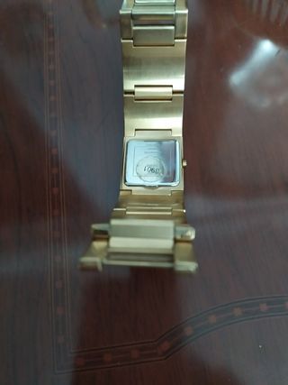 reloj guess, bonito  regalo