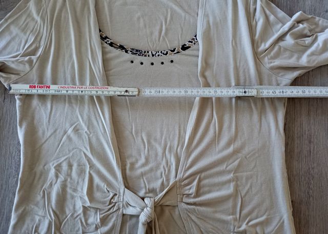 Maglia con dettaglio maculato