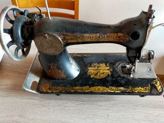 Máquina de Coser antigua  Sigma