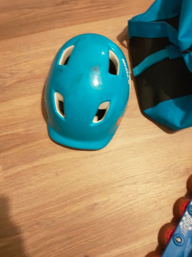 Patines niño talla 28-30