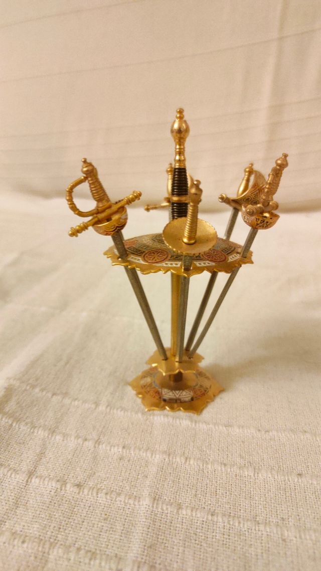 Stuzzichini Spadine spagnoli