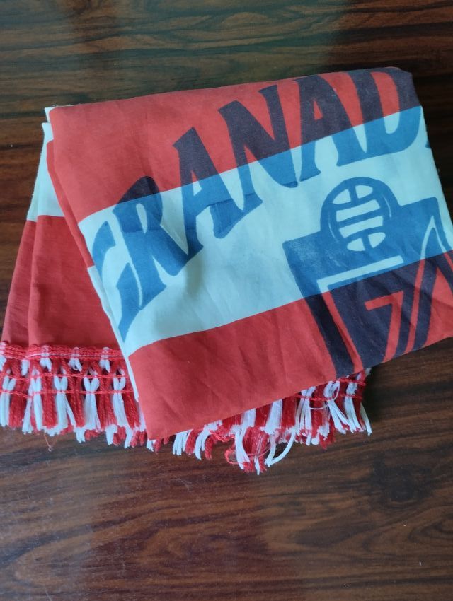 Granada C.F. 3 artículos. Antiguo Los Cármenes