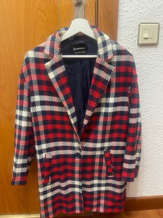 Abrigo Stradivarius