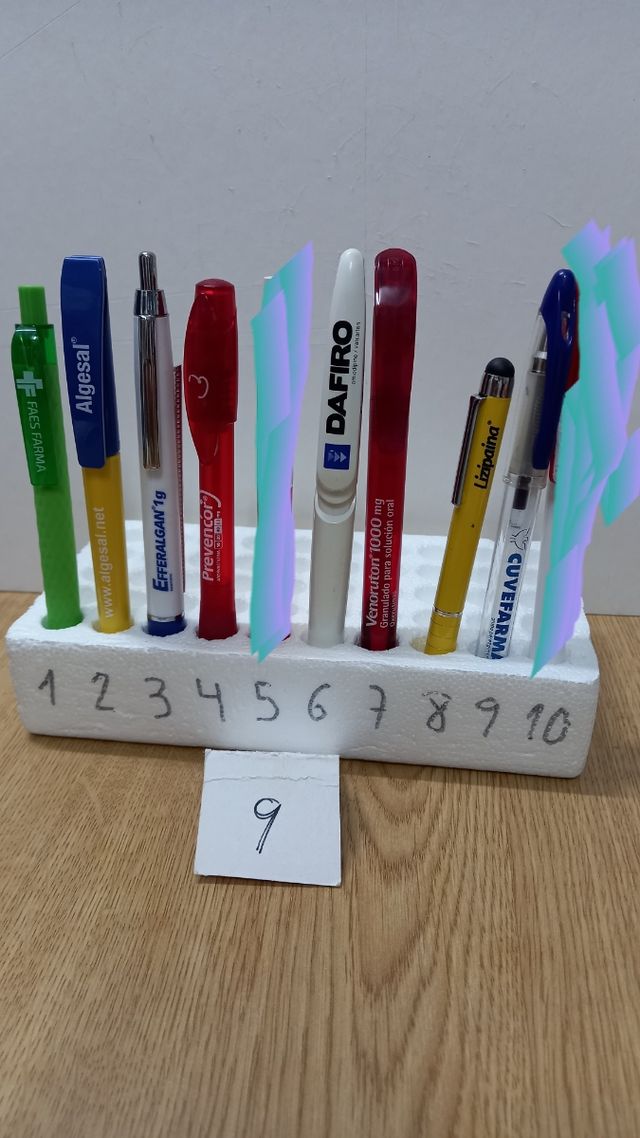 Vendo colección de boligrafos de fármacos I