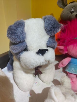 Lote peluches y muñecos