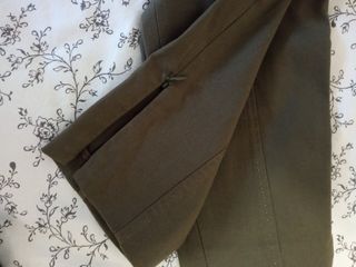 Pantalón Massimo Dutti.