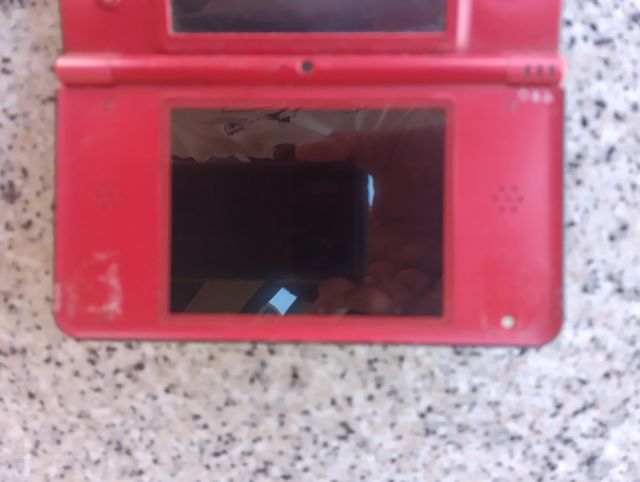 Nintendo DS XL Roja