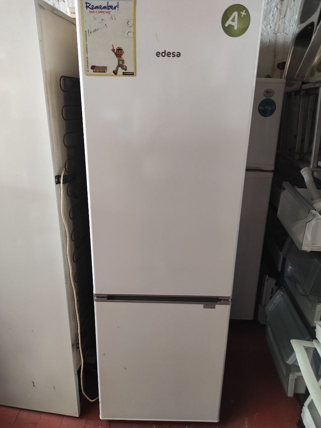 Nevera EDESA 