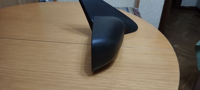 Retrovisor derecho Ford Mondeo año 94