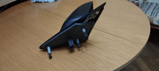 Retrovisor derecho Ford Mondeo año 94