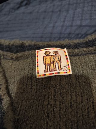 suéter de hombre L Desigual
