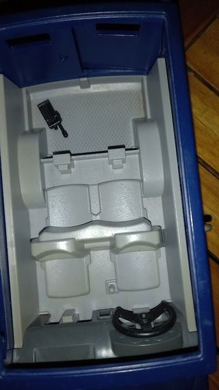 Furgon de policía  playmobil+2 motos y accesorios