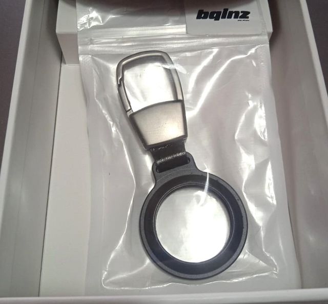 Llaveros de metal para AirTags