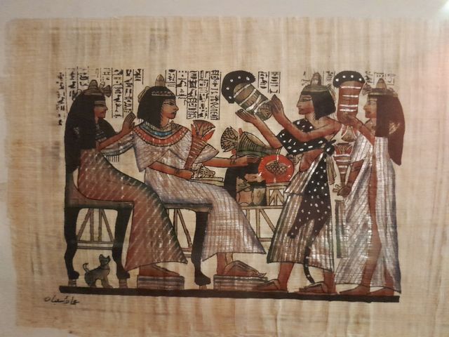 Pergamino egipcio enmarcado en cristal