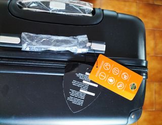 Maleta Mediana 20 Kgs + Pequeña 10 kg